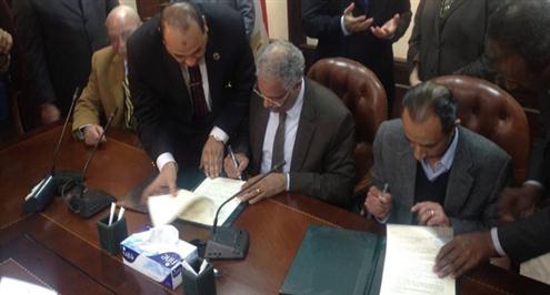 خاص.. التلفزيون يعد بإنهاء أزمة القسط الثاني لبث الدوري نهاية الاسبوع